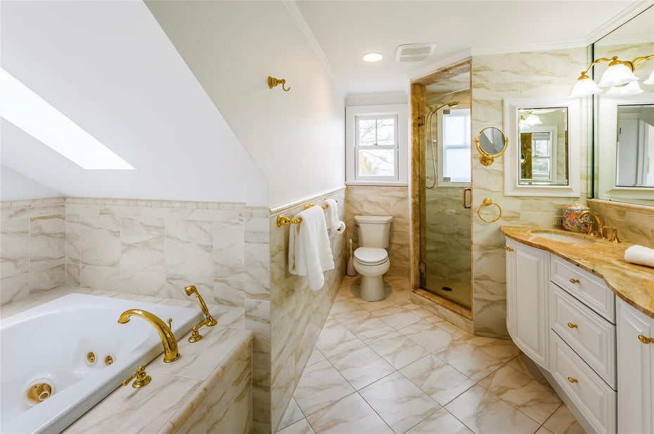 11 Larchmont Avenue Photo 27
