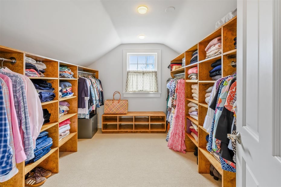 11 Larchmont Avenue Photo 26