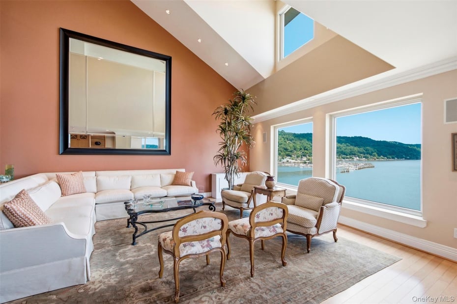 401 Harbor Cove Photo 4