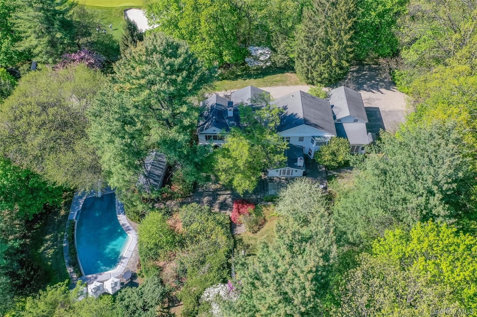 164 Washington Avenue Photo 1