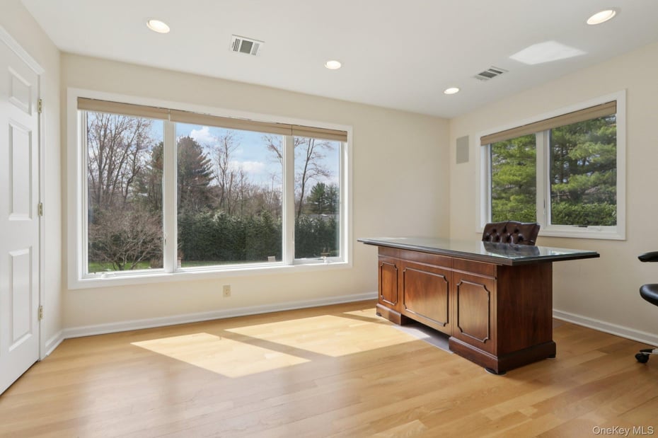 17 Rolling Ridge Road Photo 18