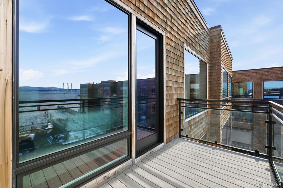 11 River Street  #415 Photo 31