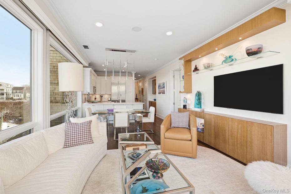 11 River Street  #415 Photo 7