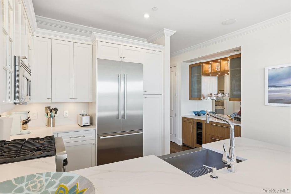 11 River Street  #415 Photo 12