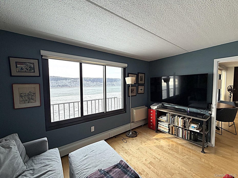 1155 Warburton Avenue  #9T Photo 22