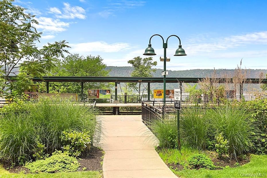 1155 Warburton Avenue  #9T Photo 40