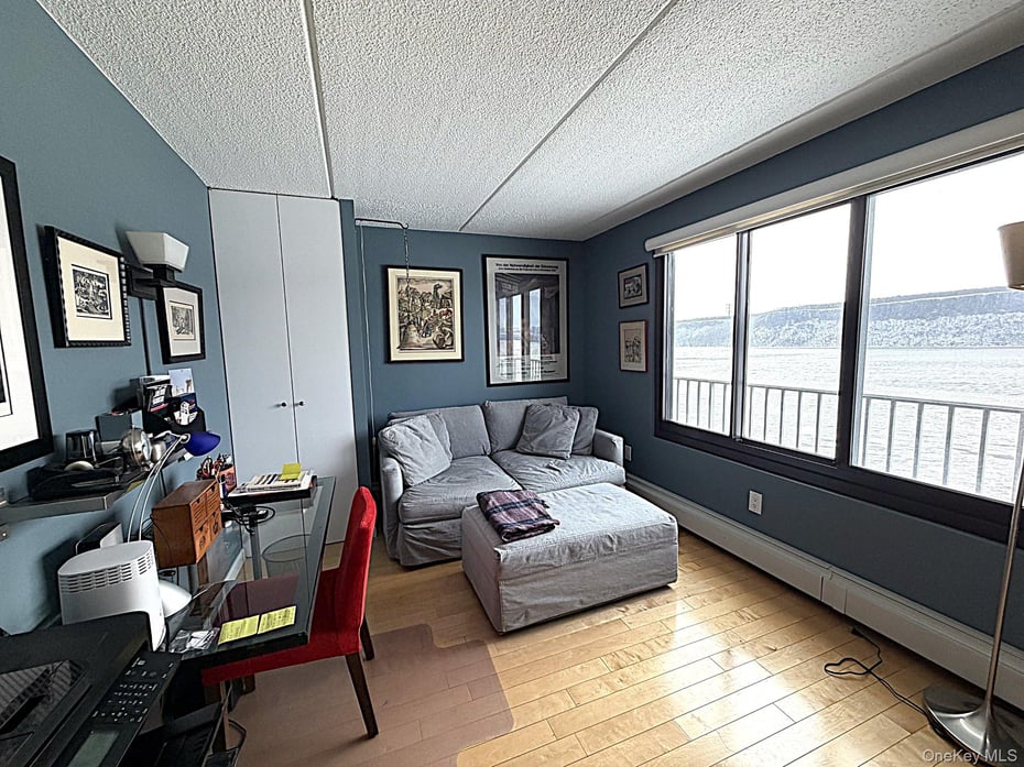 1155 Warburton Avenue  #9T Photo 23