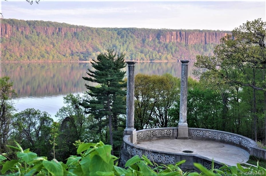 1155 Warburton Avenue  #9T Photo 42