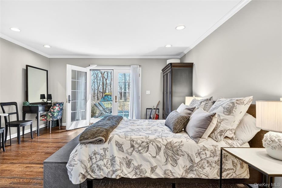 18 Reynolds Lane Photo 34