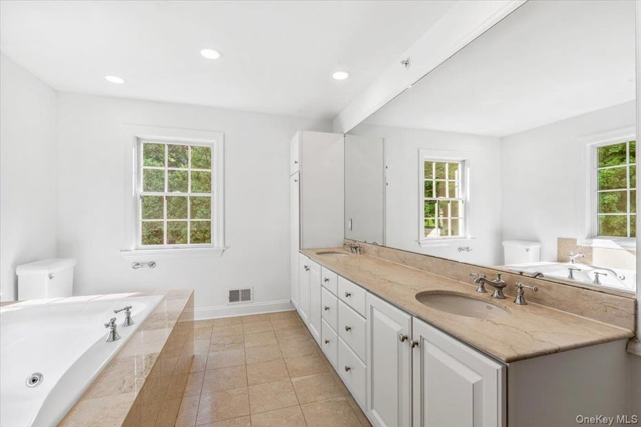 2 Saunders Street Photo 23
