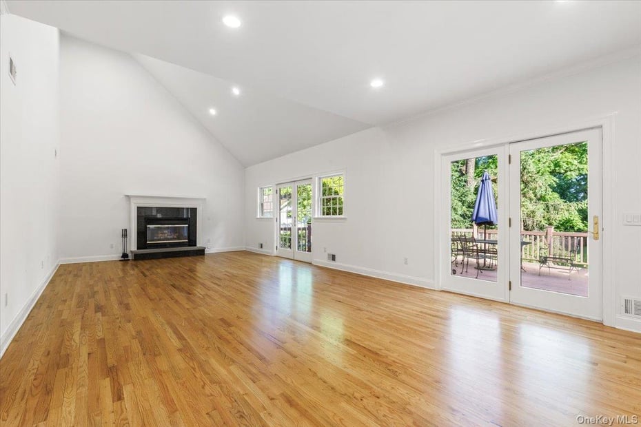 2 Saunders Street Photo 13