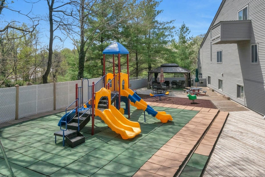 60 Waterside Close Photo 38
