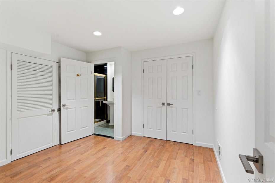 306 Gair Street Photo 29