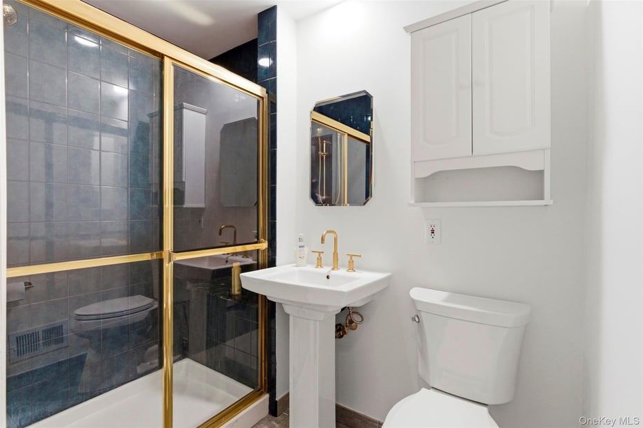 306 Gair Street Photo 28