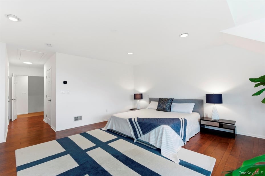306 Gair Street Photo 19