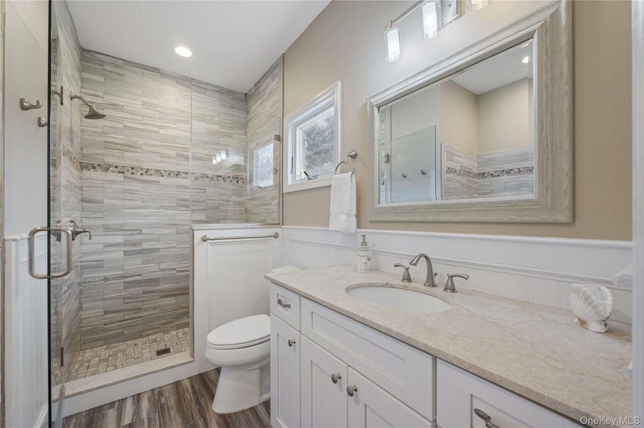 380 Homestead Way Photo 21