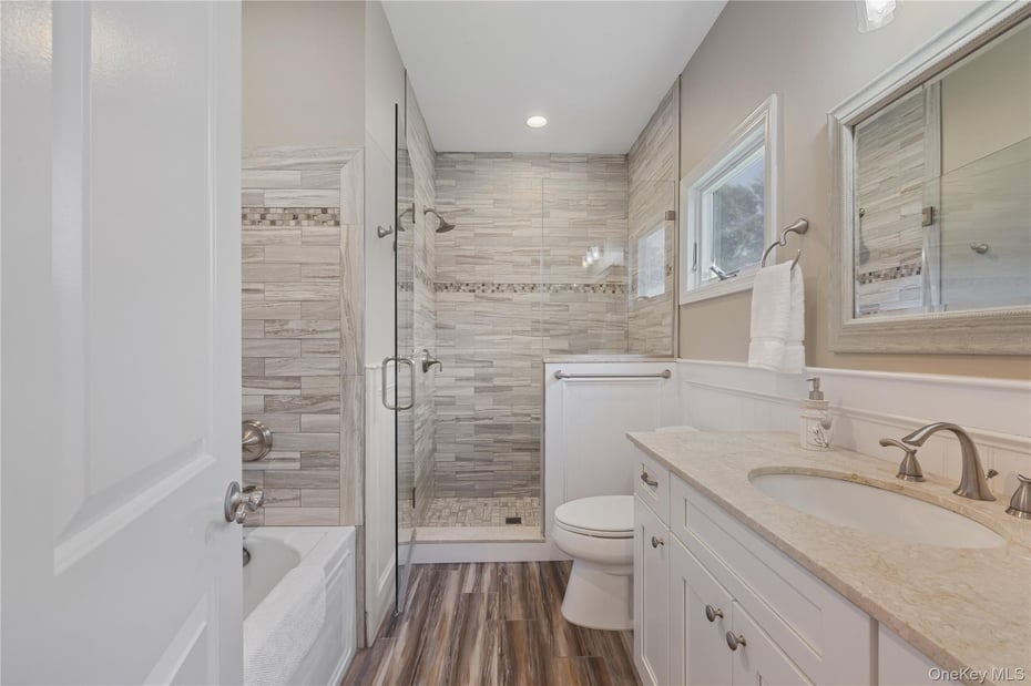 380 Homestead Way Photo 22