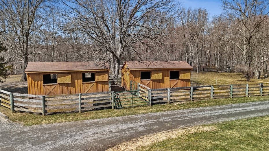 175 Finch Road Photo 47