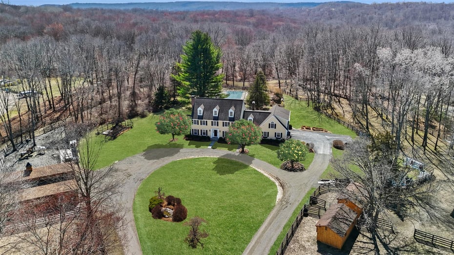 175 Finch Road Photo 2