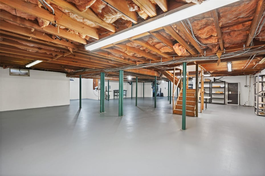 175 Finch Road Photo 35