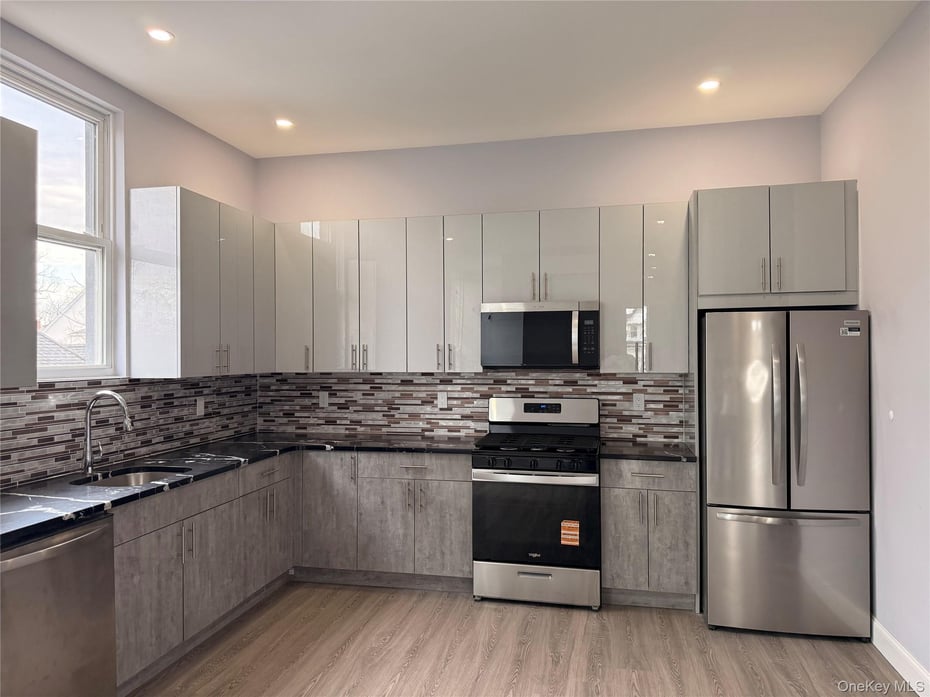 222 Primrose Avenue #2 Photo 1