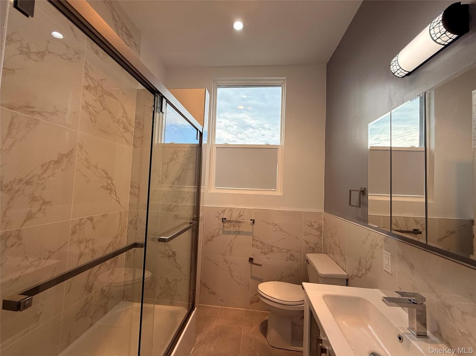 222 Primrose Avenue #2 Photo 18