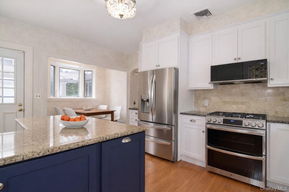 4610 Boston Post Road Photo 14