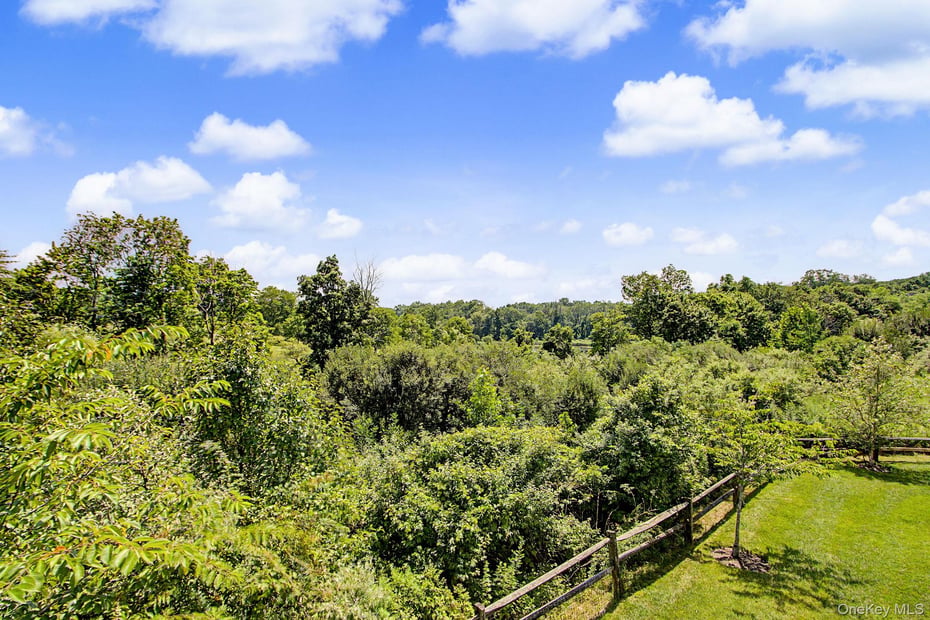 4 Primrose Lane Photo 42
