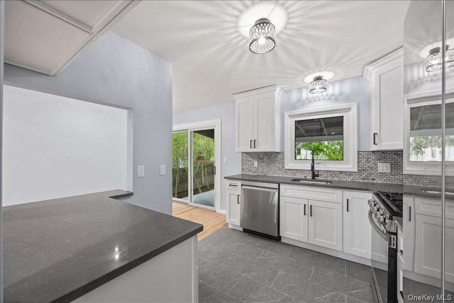 45 N Perkins Avenue Photo 11