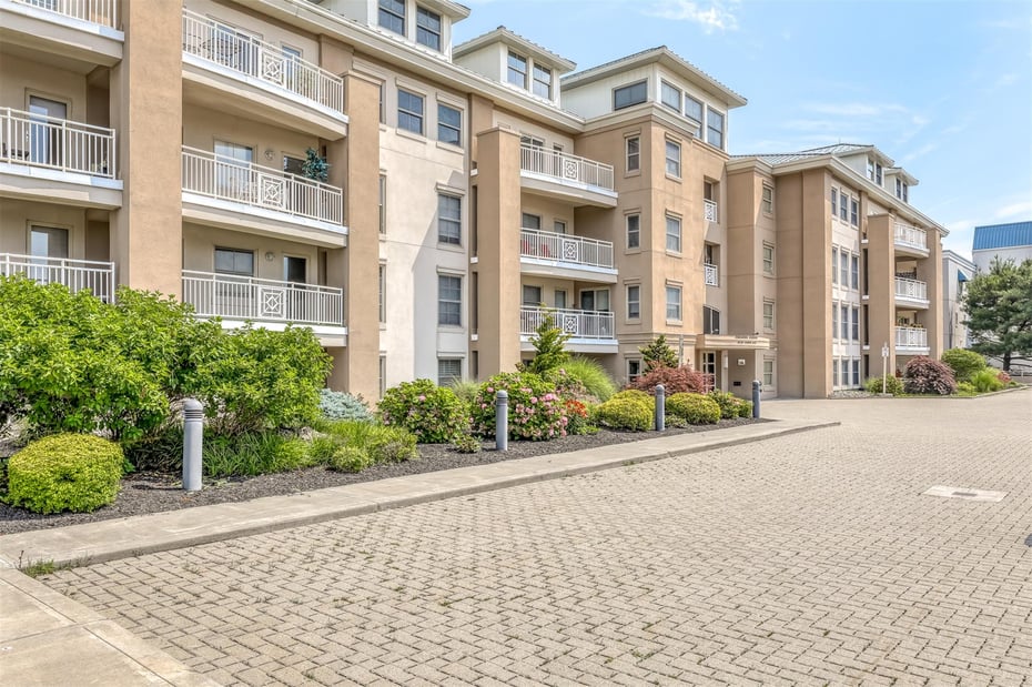 407 Harbor Cove Photo 2