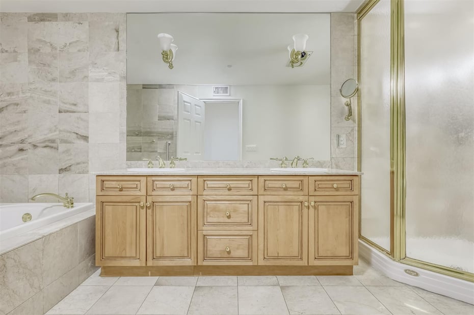 407 Harbor Cove Photo 21