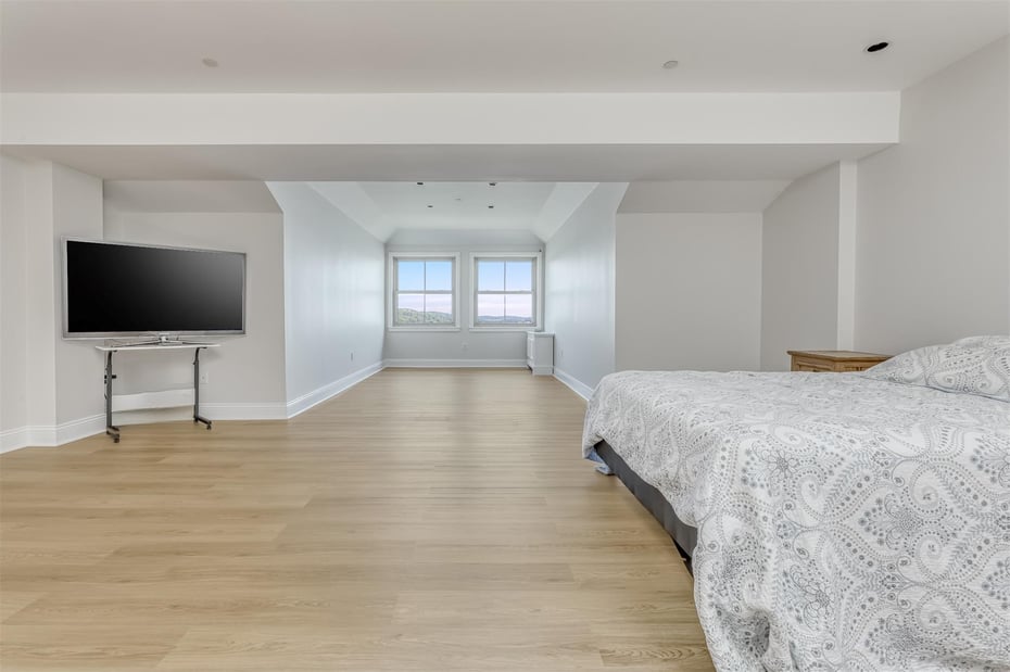 407 Harbor Cove Photo 16