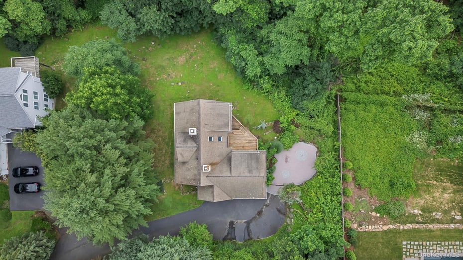 699 Route 9W S Photo 37