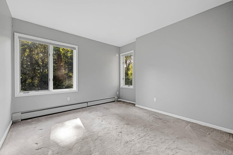 699 Route 9W S Photo 18