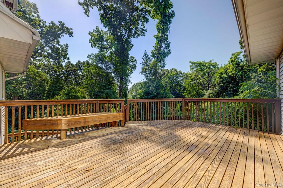 699 Route 9W S Photo 33