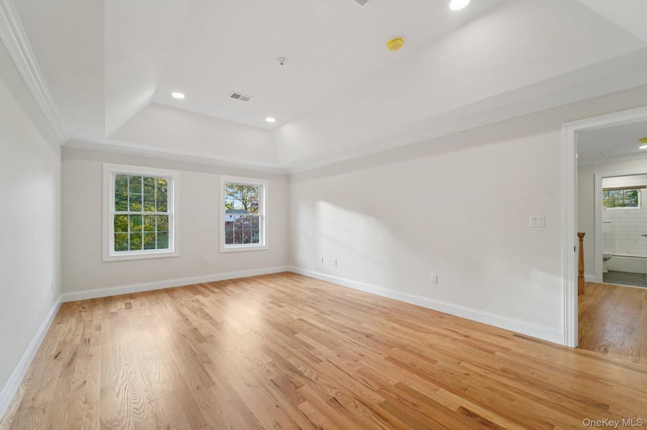 255 Congers Road Photo 24