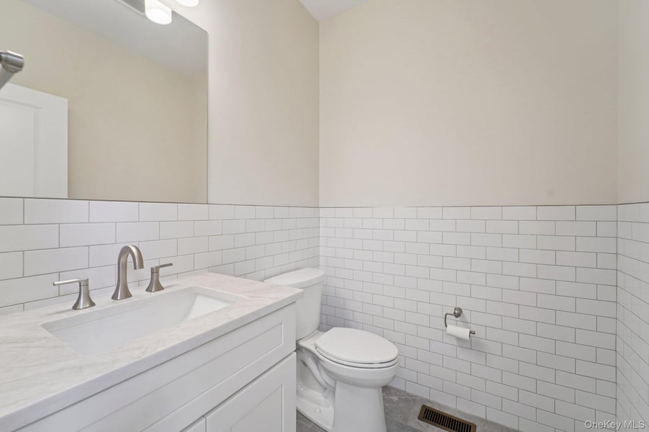 255 Congers Road Photo 20