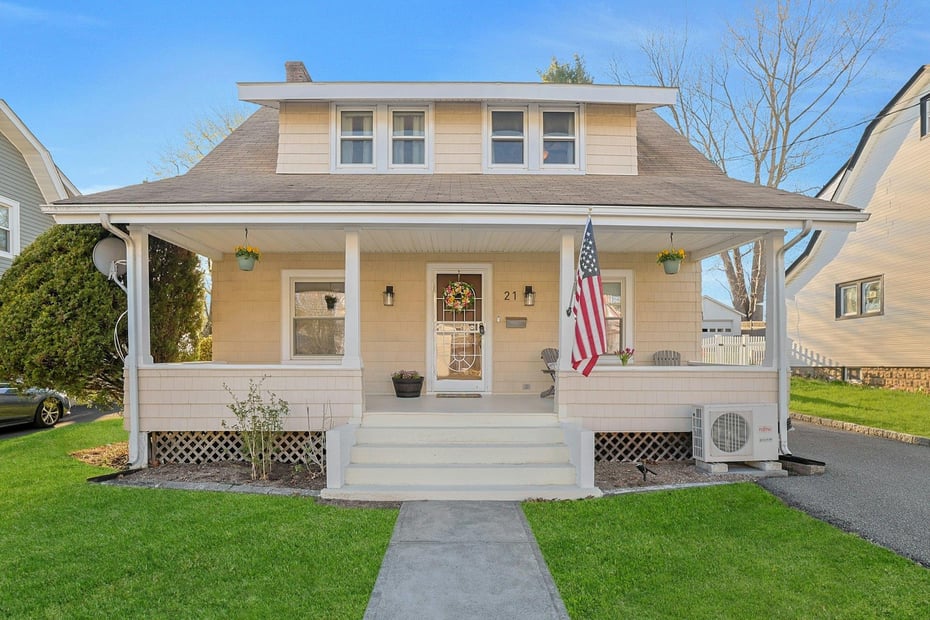 21 Calam Avenue Photo 1