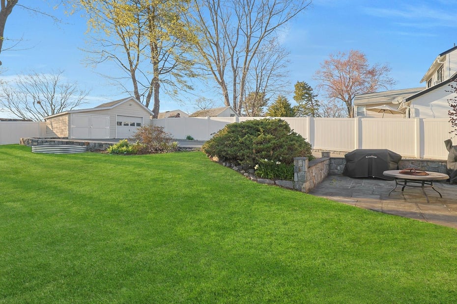 21 Calam Avenue Photo 22