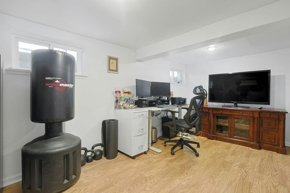 21 Calam Avenue Photo 19