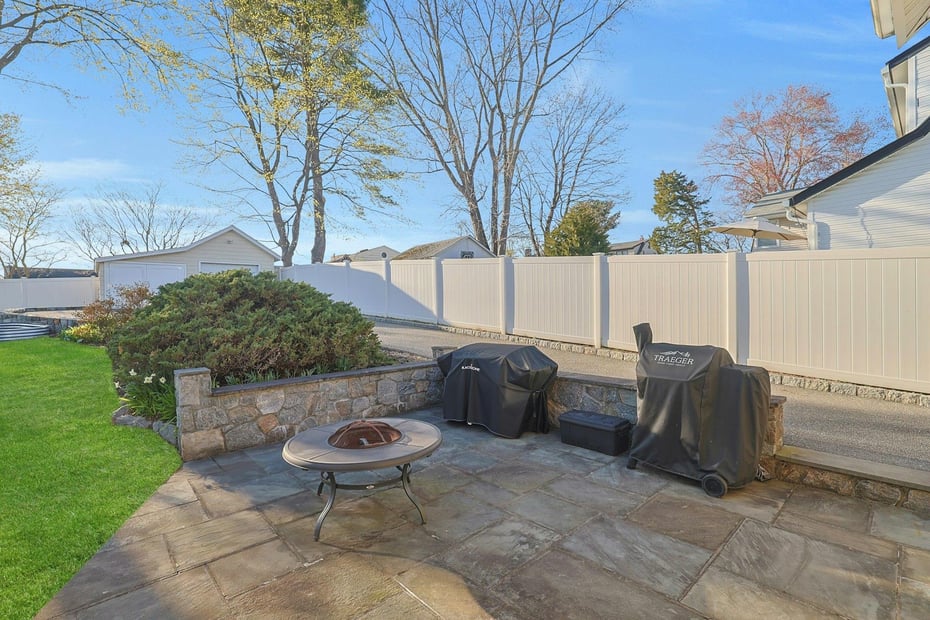 21 Calam Avenue Photo 23