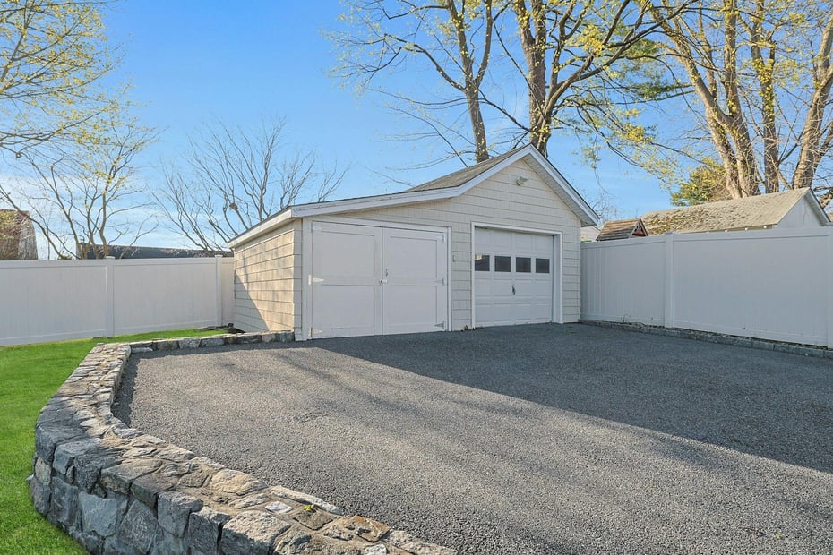 21 Calam Avenue Photo 21
