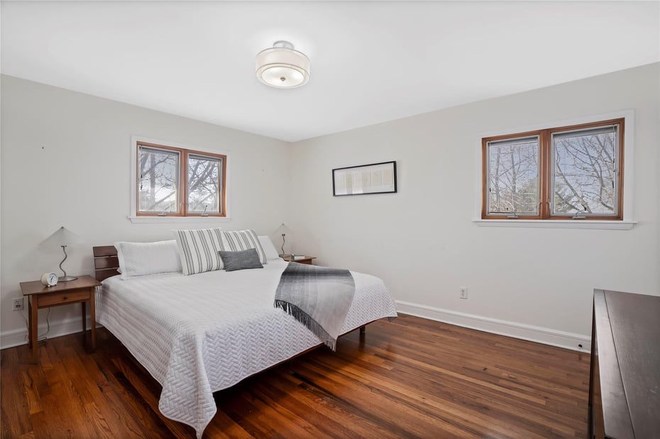 38 Victoria Road Photo 16
