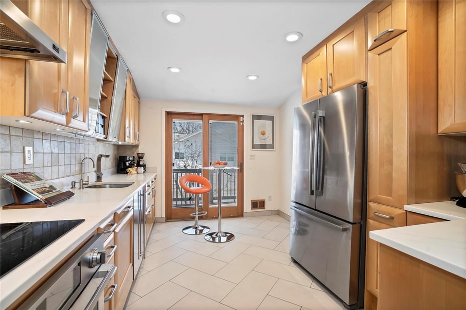 38 Victoria Road Photo 12