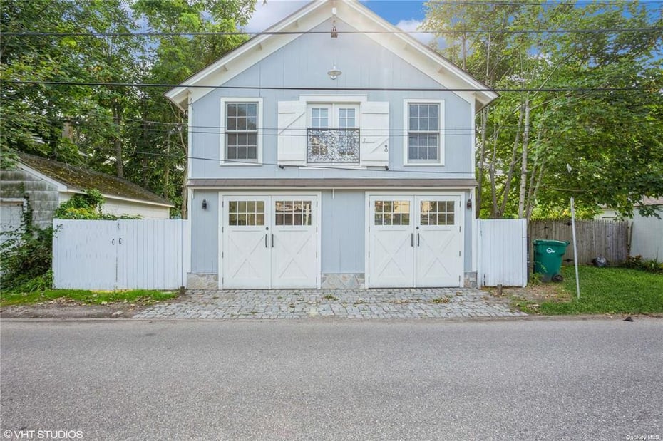516 Main Street  #CARRIAGE HOUSE Photo 1