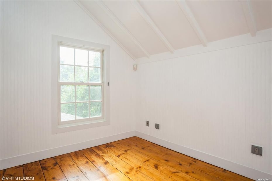 516 Main Street  #CARRIAGE HOUSE Photo 12