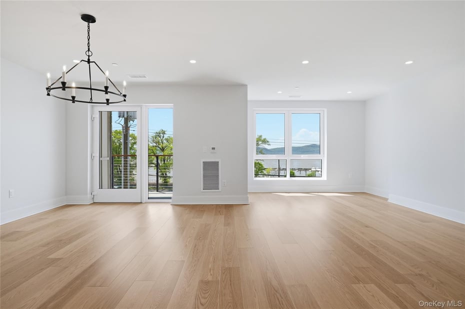 25 South Riverside Avenue  #208 Photo 4