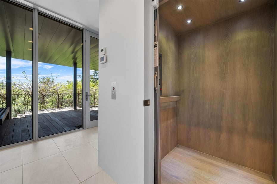 26 Mount Green Road Photo 39