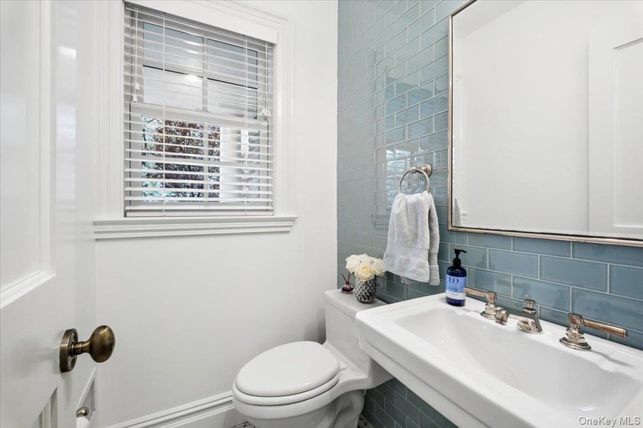 27 Kensington Road Photo 15