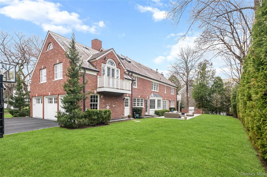 27 Kensington Road Photo 40